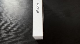 New
													Apple iPhone SE 3rd Gen 2022 - Cricket, Midnight, 64 GB, A2595, photo 3 of 6
