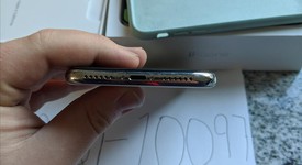 Good
													Apple iPhone X - Verizon, Silver, 256 GB, A1865, photo 5 of 9