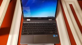 Good
													Samsung Chromebook Plus V2 - Core m3, Silver, 32 GB, 4 GB, photo 1 of 6