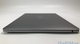 Good
													MacBook Pro 2017 (No Touch Bar) - 13" - I5, Gray, 128 GB, 8 GB, photo 4 of 4