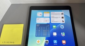 Good
													Apple iPad 9th Gen - Wi-Fi, Gray, 64 GB, A2602, photo 1 of 5