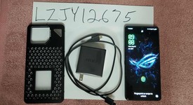 Mint
													Asus ROG Phone 9 Pro - Unlocked, Phantom Black, 1 TB, 24 GB, photo 1 of 11