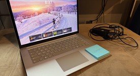 Good
													Microsoft Surface Laptop 3 - I5, Platinum, 128 GB, 8 GB, 15", photo 1 of 9