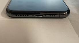 Mint
													Apple iPhone Xs - Unlocked, Gray, 64 GB, A1920, photo 6 of 6