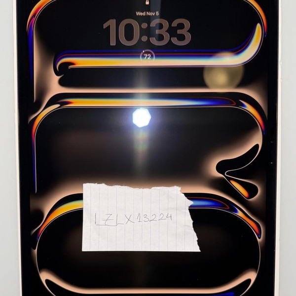 Apple iPad Pro 13 inch (M4) 2024 - Wi-Fi, 256 GB, Black, 8 GB, A2925, Standard Glass