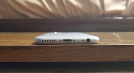 Good
													Apple iPhone 6S - Unlocked, Silver, 64 GB, A1688, photo 4 of 7
