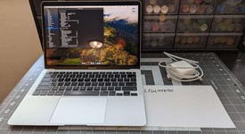 Good
													MacBook Air 2020 - 13" - Apple M1, Silver, 256 GB, 8 GB, photo 1 of 5