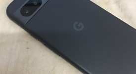 Mint
													Google Pixel 8a - Unlocked, Obsidian, 128 GB, 8 GB, GKV4X, Sub-6 5G, photo 4 of 7