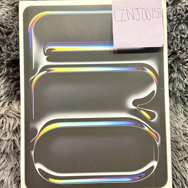 Apple iPad Pro 13 inch (M4) 2024 - Wi-Fi, 2 TB, Black, 16 GB, A2925, Standard Glass