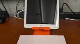 Mint
													Apple iPad 6th Gen - Wi-Fi, Silver, 32 GB, A1893, photo 2 of 11