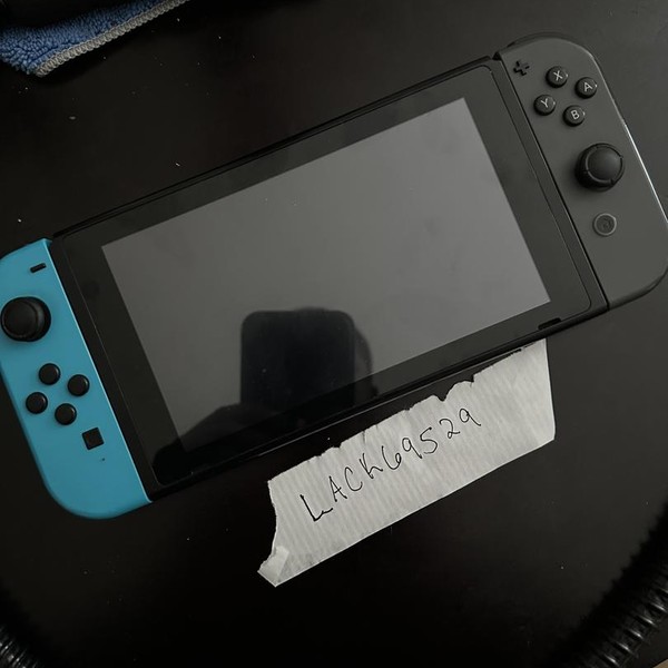 Nintendo Switch - 32 GB, Red & Blue