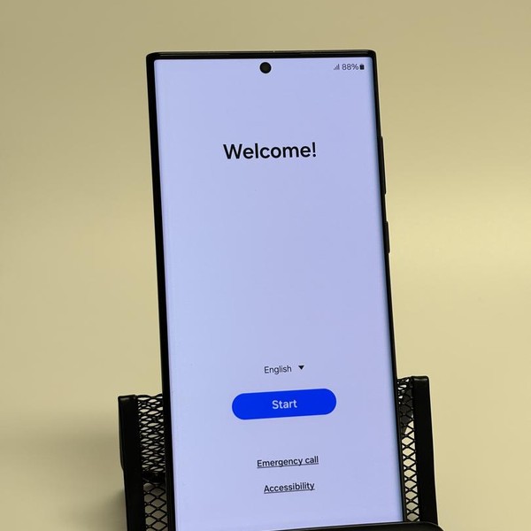 Samsung Galaxy S22 Ultra - Unlocked, Red, 256 GB, 12 GB, SM-S908U1