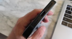 Mint
													Apple iPhone 15 - Unlocked, Black, 128 GB, A2846, photo 4 of 8