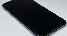 Mint
													Apple iPhone 11 Pro Max - Verizon, Green, 64 GB, A2161, photo 4 of 6