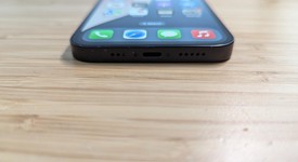 Good
													Apple iPhone 12 - Unlocked, Black, 64 GB, A2172, photo 3 of 12