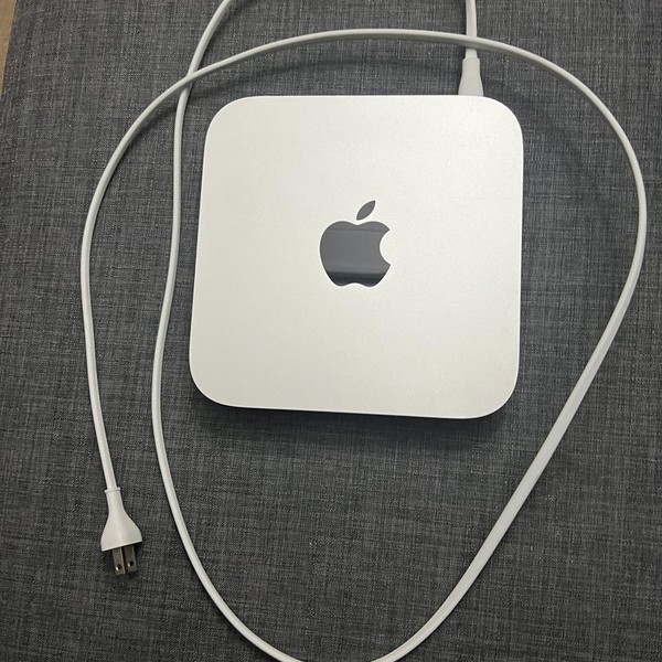 Mac mini 2014 - 1 TB, Silver, 16 GB, Intel Core i7