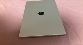 Good
													MacBook Pro Late 2023 (M3) - 16" - Apple M3 Max 16-core, Silver, 2 TB, 64 GB, 40-core GPU, photo 3 of 6