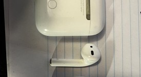 Used
													Apple AirPods 2nd Gen - Lightning Case, photo 2 of 3