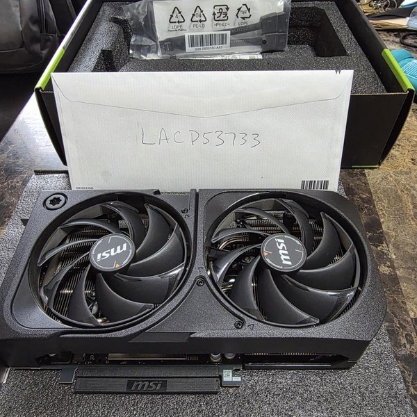 MSI GeForce RTX 5070 - G5070-12S2C, SHADOW 2X OC