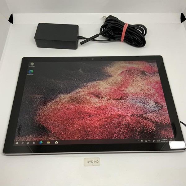 Microsoft Surface Pro 5 (2017) - Wi-Fi, 128 GB, Silver, 4 GB