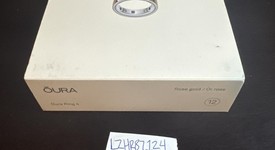 New
													Oura Ring Gen 4 - Rose Gold, Size 12, photo 1 of 3