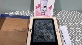 Mint
													Kindle Colorsoft - Black, photo 2 of 10