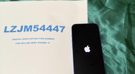 Mint
													Apple iPhone 16 - Verizon, Ultramarine, 128 GB, A3081, photo 3 of 13