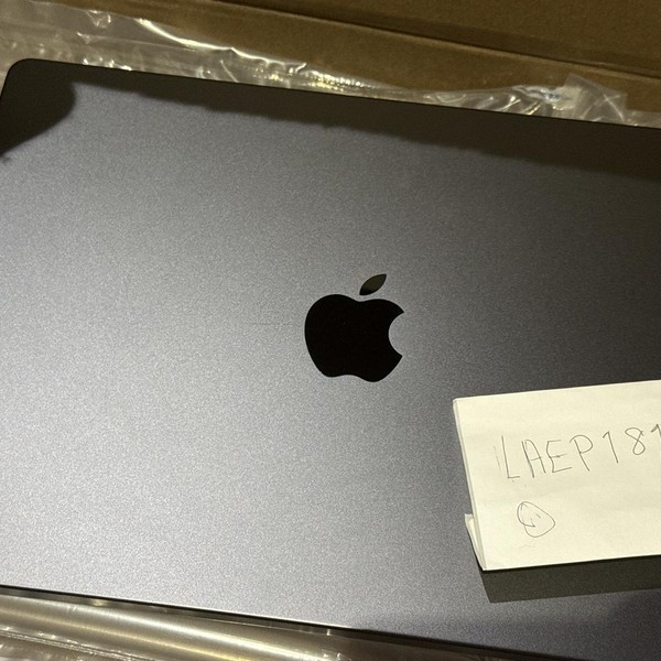 MacBook Pro Late 2023 (M3) - 14 inch - 512 GB, Black, 36 GB, Apple M3 Pro 11-core, 14-core GPU