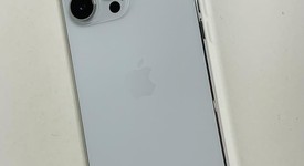 Good
													Apple iPhone 14 Pro - Unlocked, Silver, 512 GB, A2650, photo 3 of 9