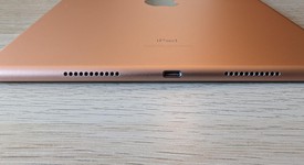 Mint
													Apple iPad Air 3rd Gen - Wi-Fi, Gold, 64 GB, photo 5 of 11