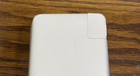 Good
													MacBook Pro 2017 (No Touch Bar) - 13" - I5, Gray, 512 GB, 16 GB, photo 5 of 9