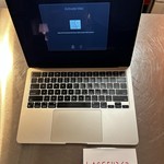 Good MacBook Air 2022 (M2) - 13 inch - 256 GB, Silver, 8 GB, Apple M2