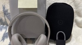 Used
													Beats Studio Pro - Sandstone, photo 1 of 8