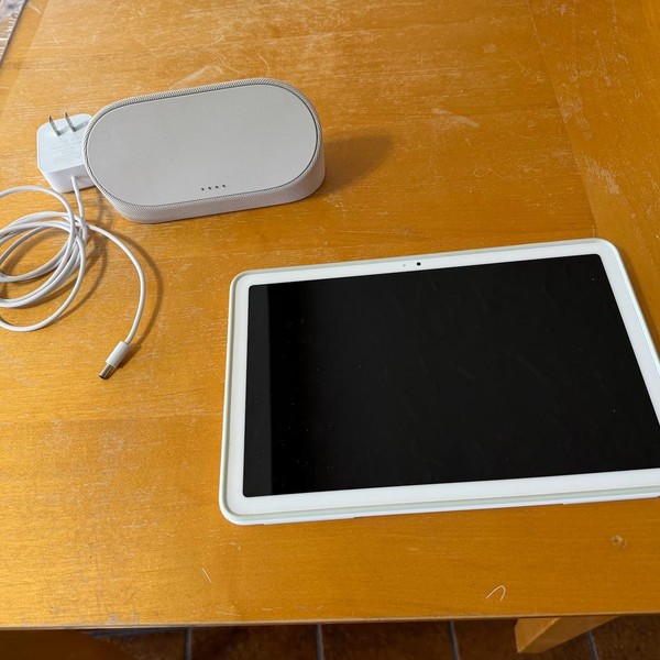 Google Pixel Tablet 11 inch - Wi-Fi, 128 GB, Porcelain, 8 GB, Includes Dock