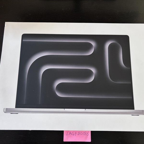 MacBook Pro 2024 - 16 inch - 1 TB, Silver, 48 GB, Apple M4 Pro 14-core
