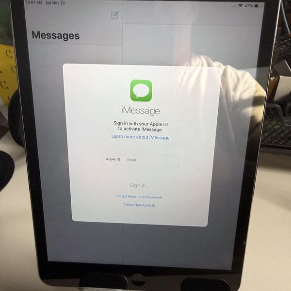 Apple iPad Mini 2 Retina - Unlocked, 16 GB, Black