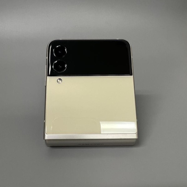 Samsung Galaxy Z Flip3 5G - Verizon, 128 GB, Cream, 8 GB, SM-F711U