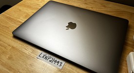Good
													MacBook Air 2020 - 13" - Apple M1, Gray, 256 GB, 8 GB, photo 4 of 6