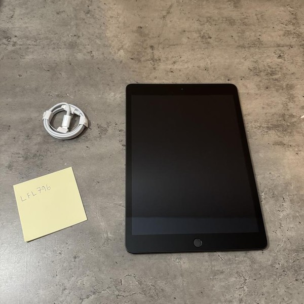 Apple iPad 8th Gen - Wi-Fi, 32 GB, Gray, A2270