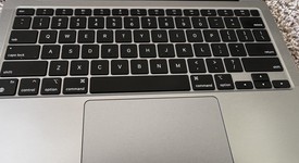 Good
													MacBook Air 2020 - 13" - Apple M1, Gray, 256 GB, 8 GB, photo 4 of 9