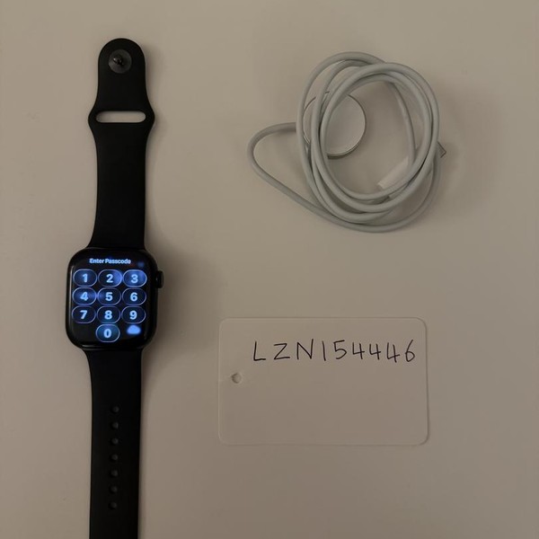Apple Watch Series 10 42mm - Black, A2997 - GPS, Aluminum