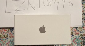 New
													Apple AirPods Pro 3, photo 4 of 4