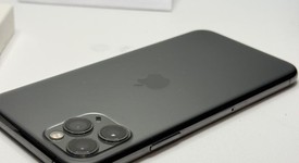 Mint
													Apple iPhone 11 Pro - Unlocked, Gray, 64 GB, A2160, photo 3 of 5