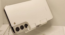 Good
													Samsung Galaxy S22 Plus - Unlocked, White, 128 GB, 8 GB, SM-S906U1, photo 3 of 5