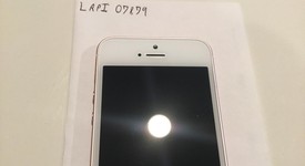 Good
													Apple iPhone SE 1st Gen 2016 - AT&T, Rose Gold, 16 GB, A1662, photo 5 of 12