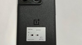 Mint
													OnePlus 10T - Unlocked, Black, 256 GB, 16 GB, photo 3 of 8