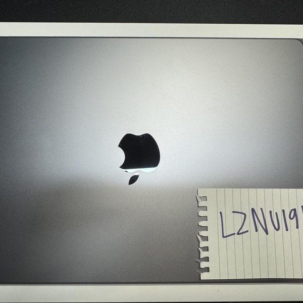 MacBook Pro 2023 - 14 inch - 512 GB, Silver, 16 GB, Apple M2 Pro 10-core