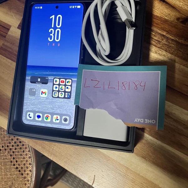 Vivo X200 Pro - Unlocked Non-US, 256 GB, Blue, 12 GB