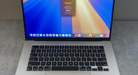 Good
													MacBook Air 2023 - 15" - Apple M2, Starlight, 256 GB, 8 GB, photo 1 of 8