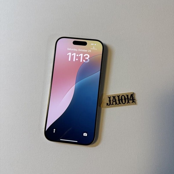 Apple iPhone 16 Pro - Unlocked, 1 TB, Natural, A3083